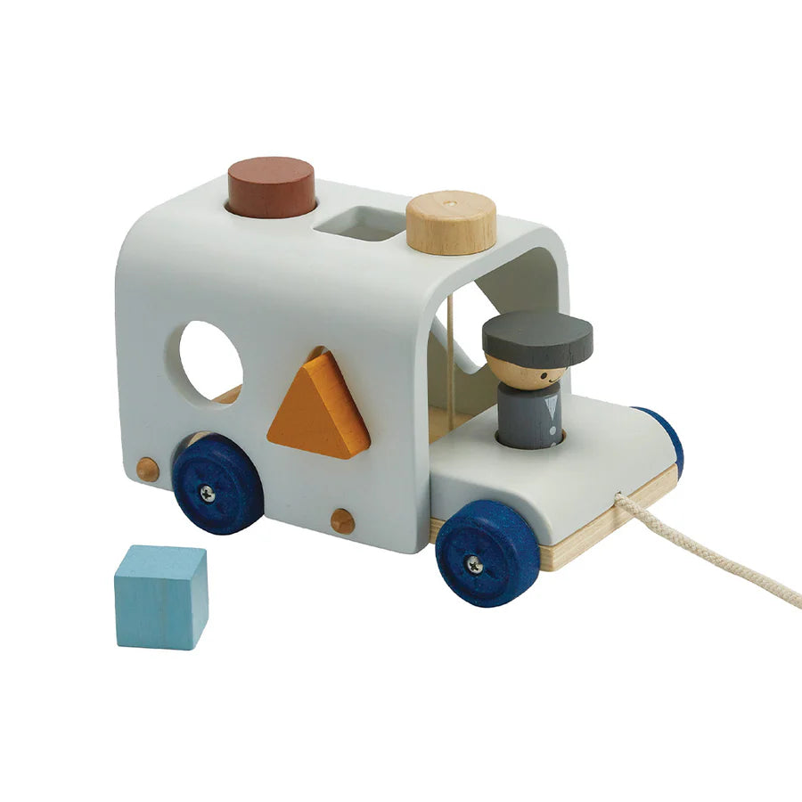 PlanToys - Sorting Bus - Orchard - PlanToys - littleyoyo.ca
