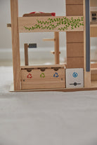 PlanToys - Green Dollhouse with Furniture - PlanToys - littleyoyo.ca
