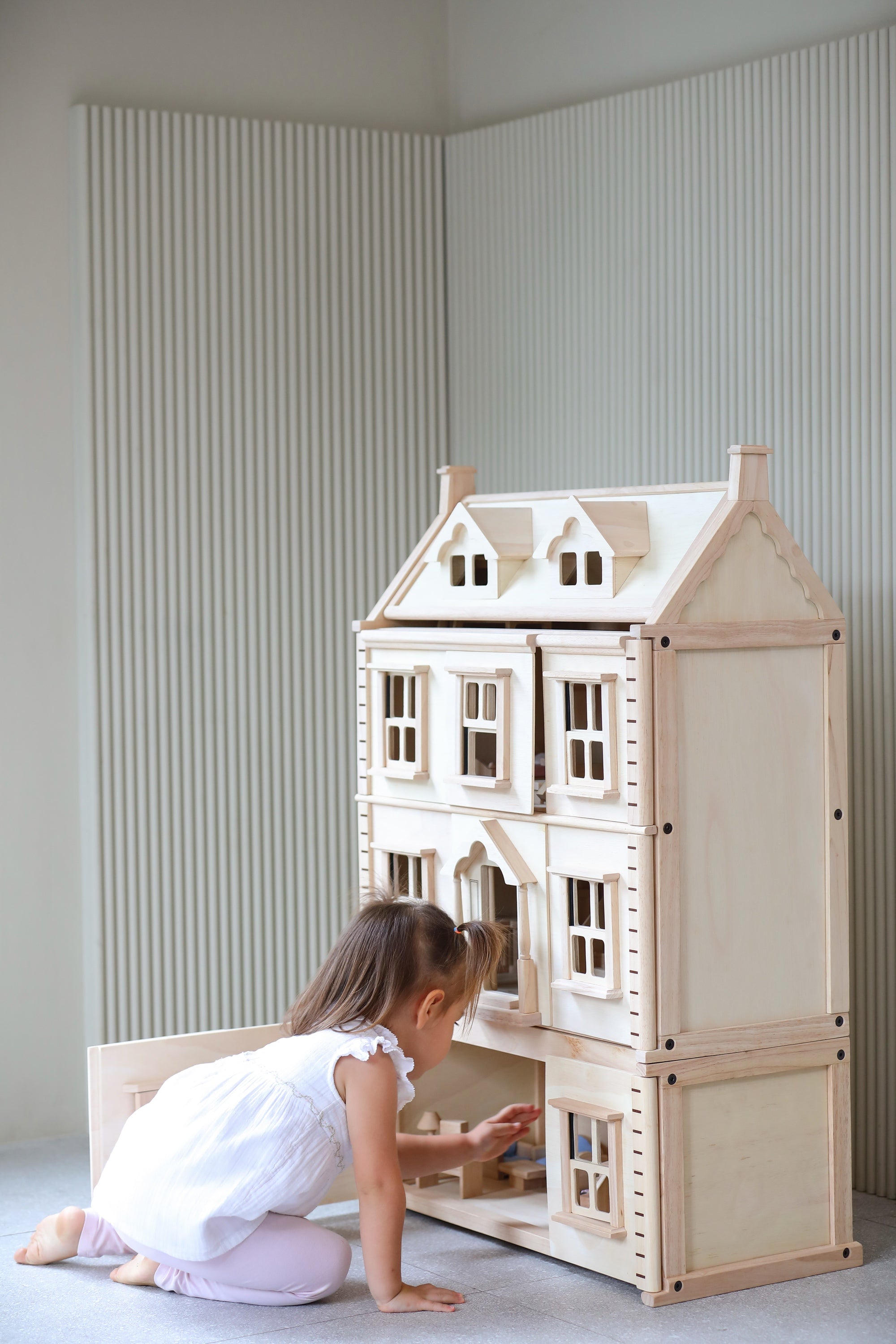 PlanToys - Victorian Dollhouse Basement - PlanToys - littleyoyo.ca