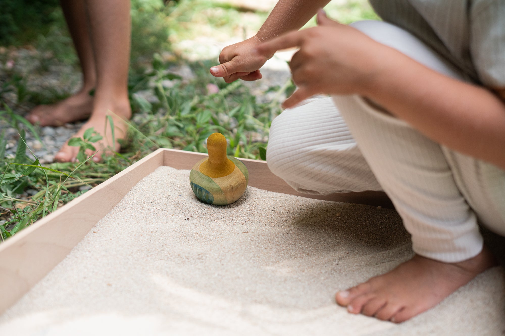 Grapat - Flowing Yellow Bird - Grapat - littleyoyo.ca