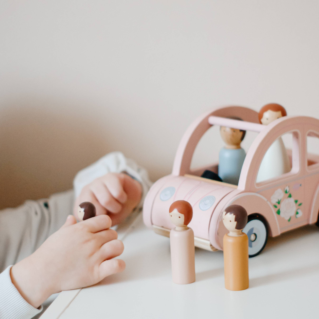 Le Toy Van - Dubois Wooden Family Dolls - Le Toy Van - littleyoyo.ca