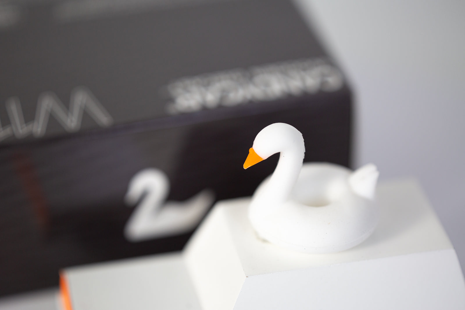 Candylab - Candyvan White Swan Wagon - Candylab - littleyoyo.ca