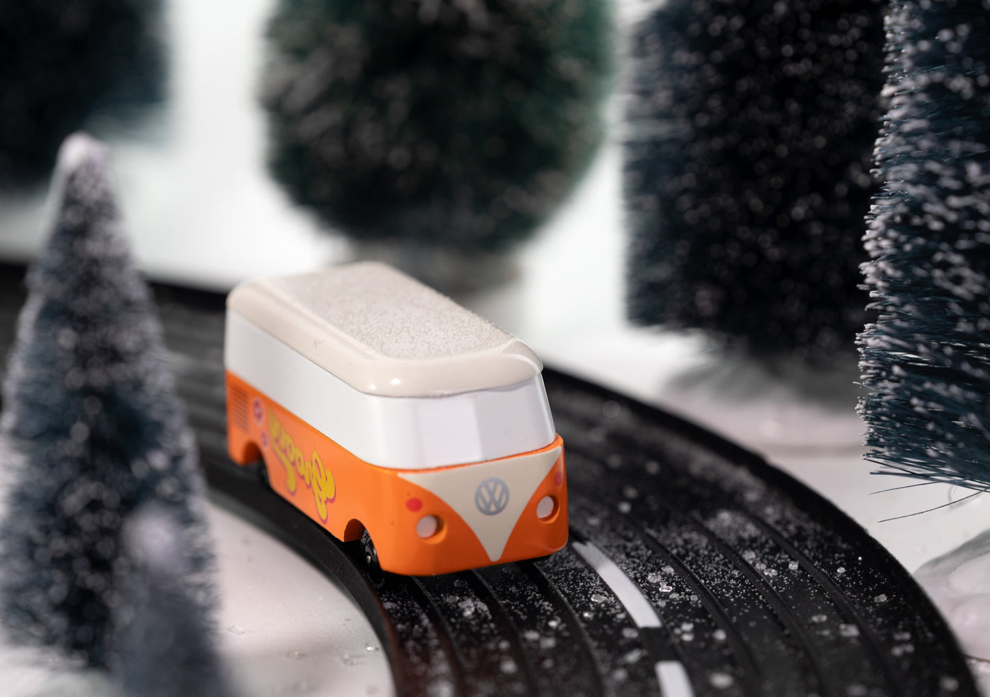 Candylab - Candyvan VW T1 Groovy Orange