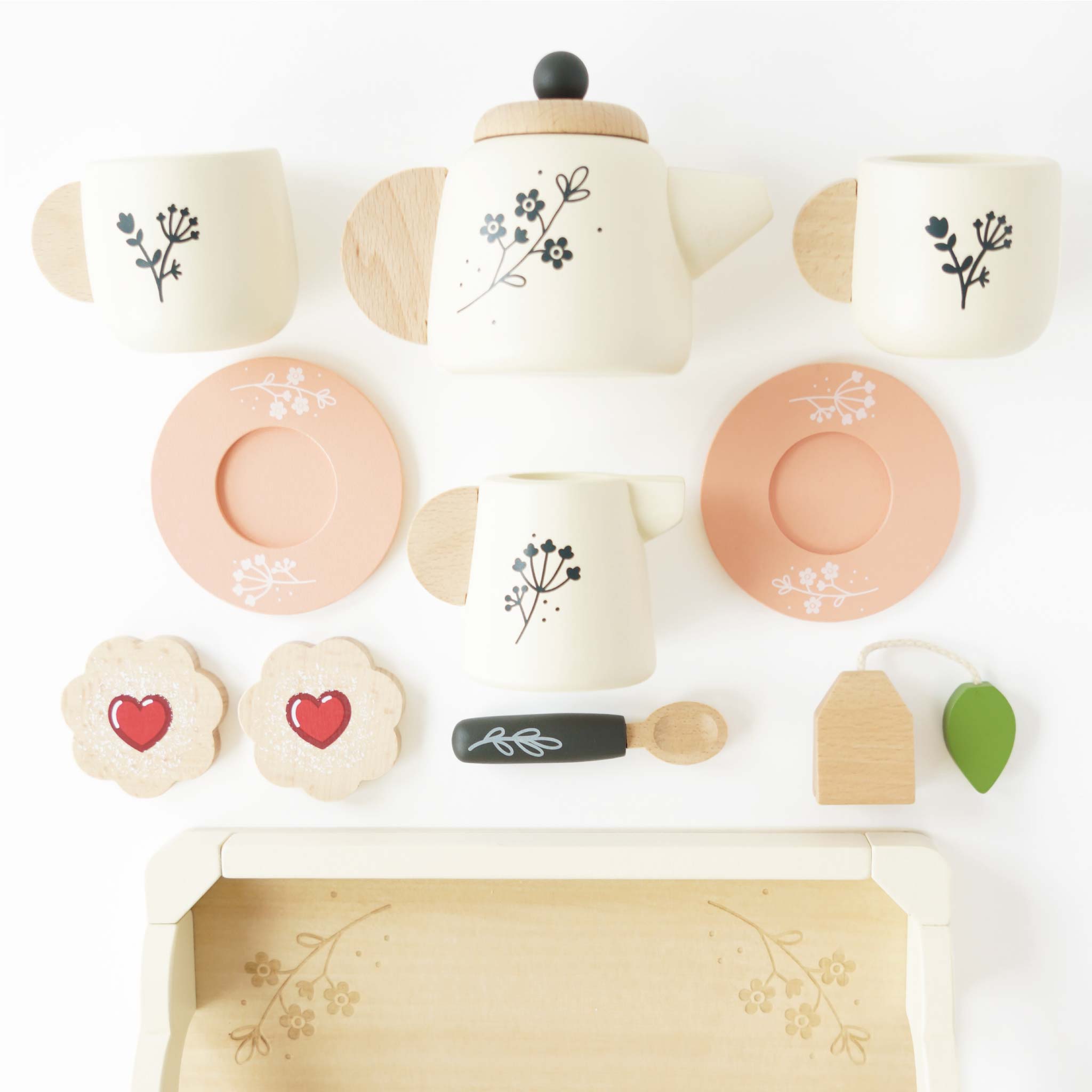 Le Toy Van - Wooden Tea Set & Tray - Le Toy Van - littleyoyo.ca