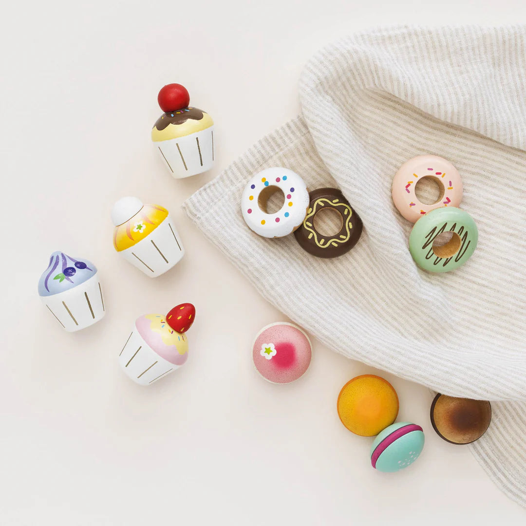 Le Toy Van - Wooden Macaron Play Food Set