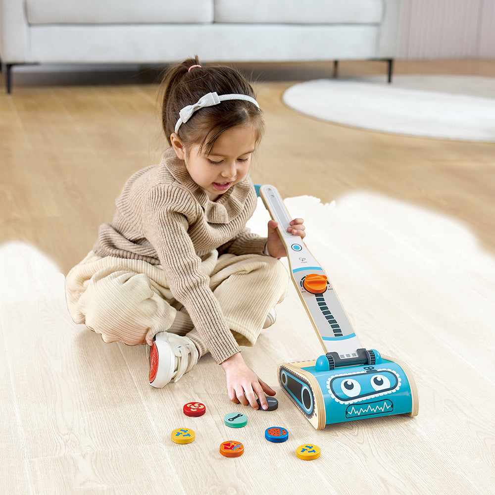 Hape - Robot Vacuum Set - Hape - littleyoyo.ca