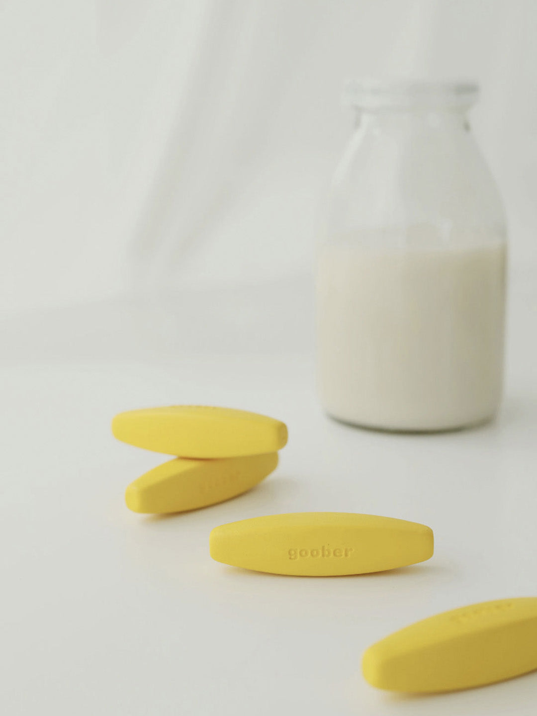 Goober - Farm Crayons - Goober - littleyoyo.ca