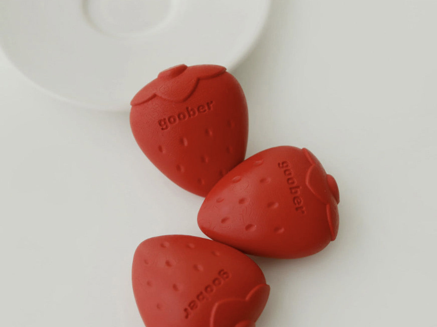 Goober - Farm Crayons - Goober - littleyoyo.ca