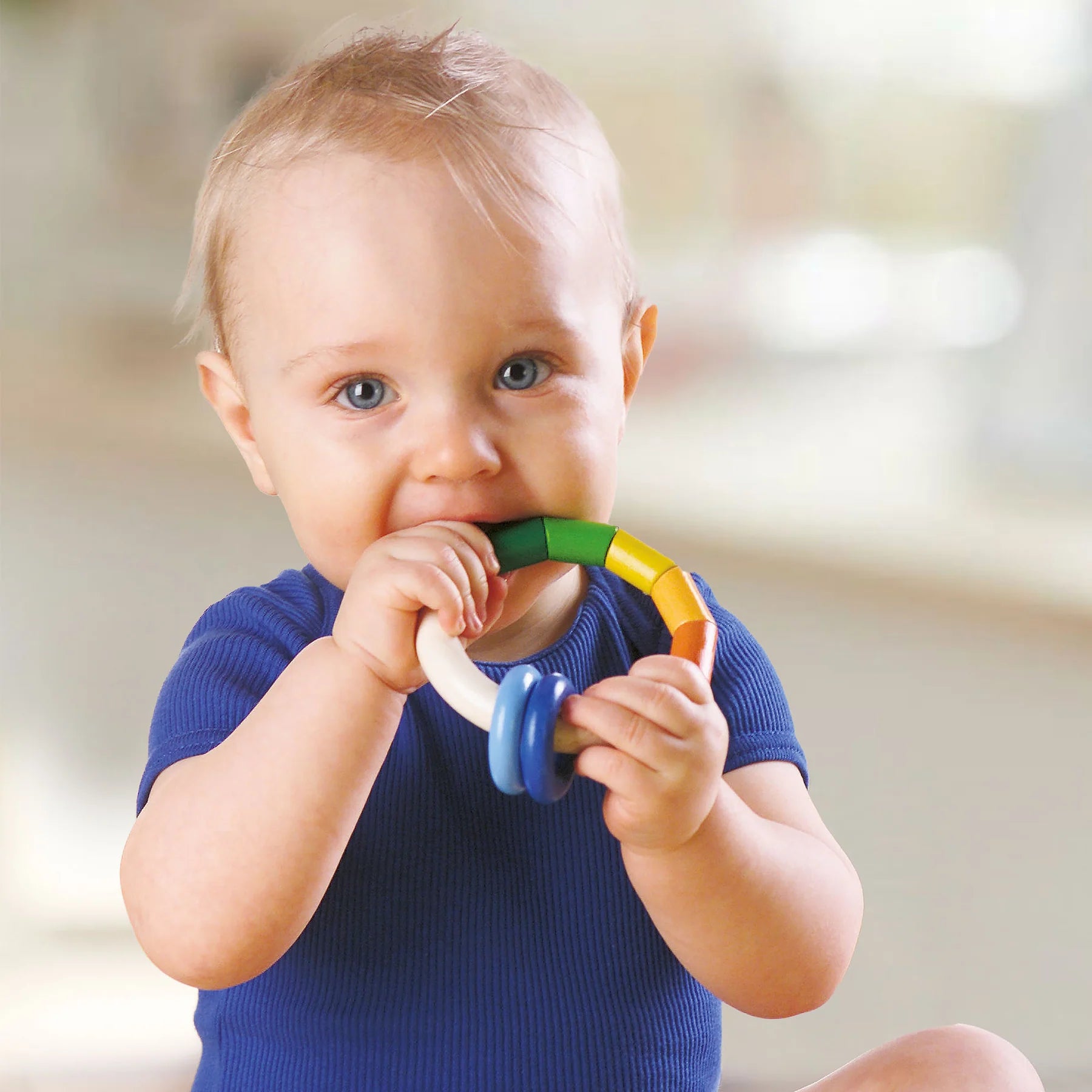 HABA - Clutching Toy Kringelring Wooden Baby Rattle - HABA - littleyoyo.ca