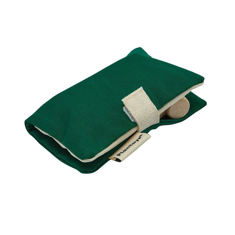 PlanToys - Surgeon Play Set - PlanToys - littleyoyo.ca