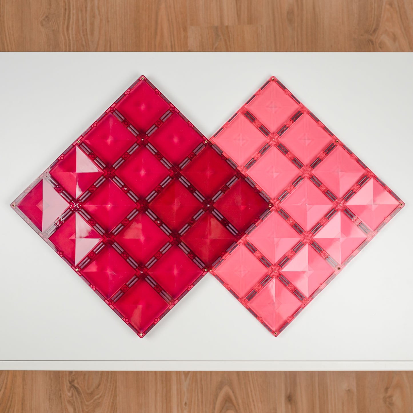 Connetix - 2 Piece Base Plate Pink & Berry Pack Magnetic Tiles