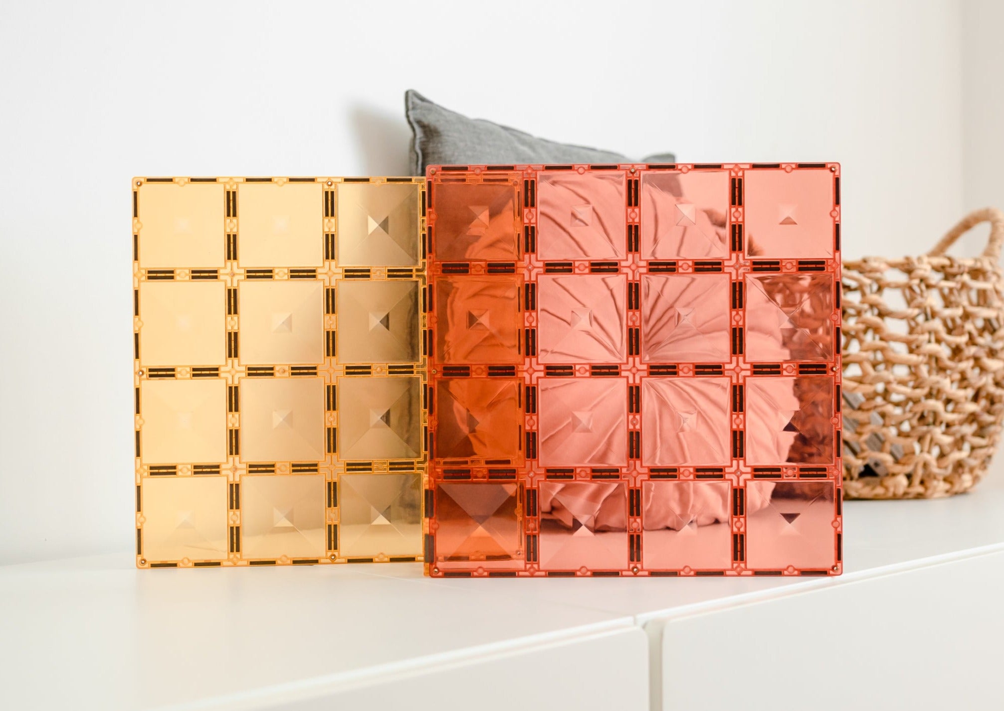 Connetix - Pastel Lemon & Peach Base Plate - 2 Piece Magnetic Tiles - Connetix - littleyoyo.ca