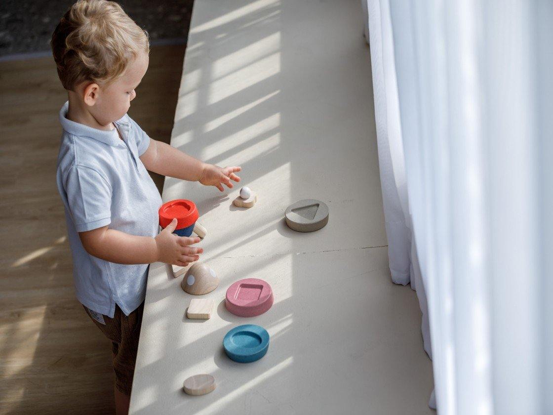 PlanToys - Stacking Rocket - Orchard - PlanToys - littleyoyo.ca