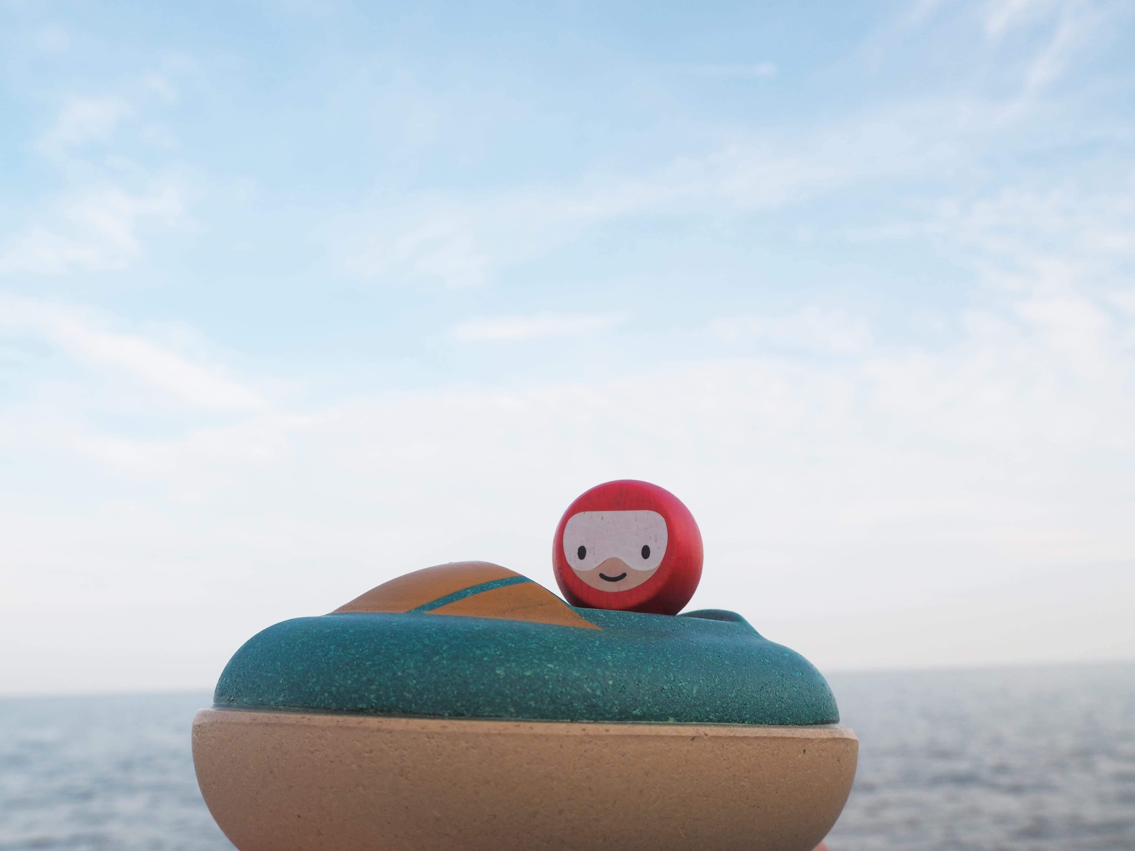 PlanToys - Speed Boat - PlanToys - littleyoyo.ca