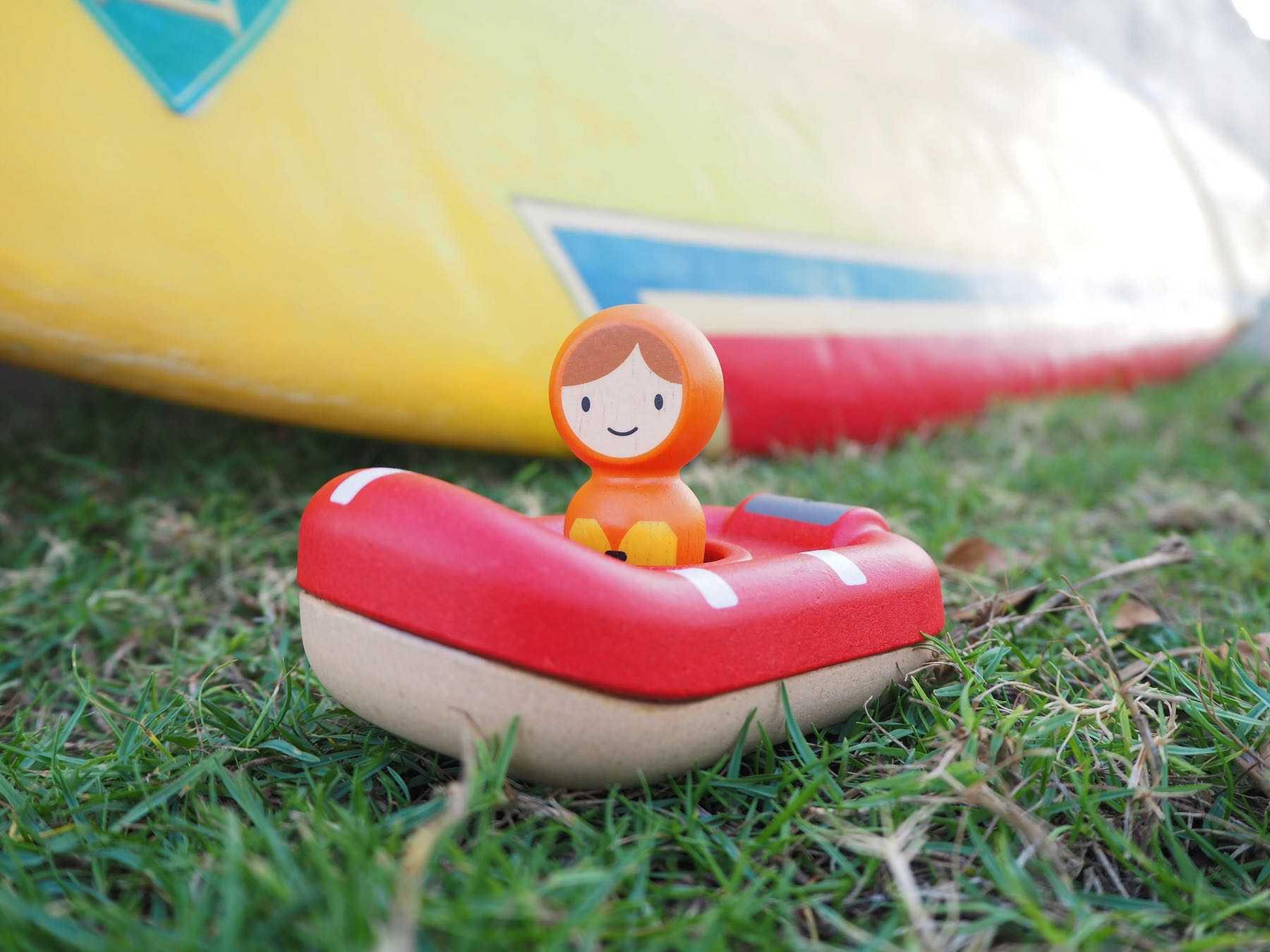 PlanToys - Coastguard Boat - PlanToys - littleyoyo.ca