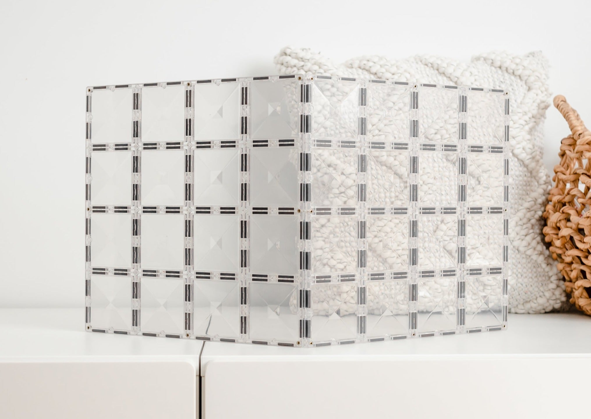 Connetix - Clear Base Plate - 2 Piece Magnetic Tiles - Connetix - littleyoyo.ca