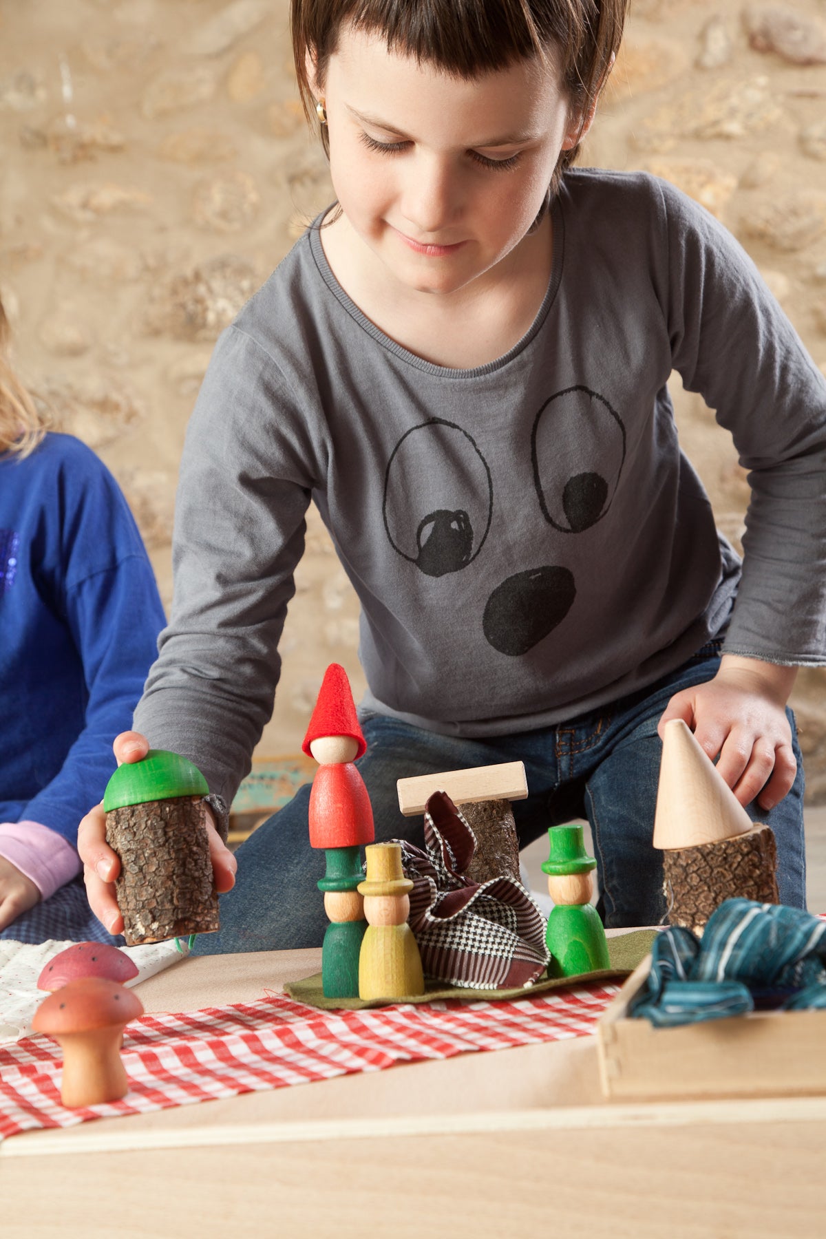 Grapat - Wood Coloured Nins of the Forest - Grapat - littleyoyo.ca