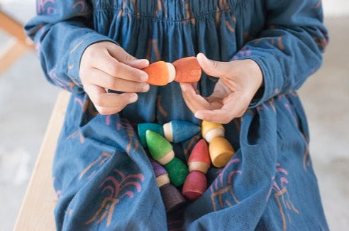 Grapat - Wood Rainbow Tomtens - Grapat - littleyoyo.ca