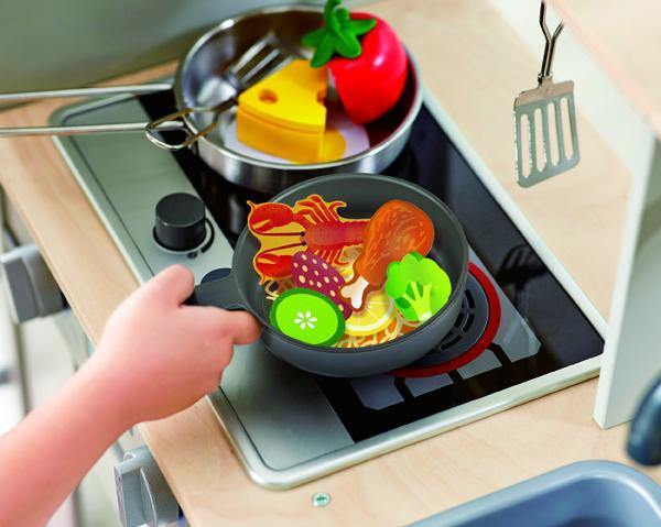 Hape - Deluxe Kitchen with Fun Fan Stove - Hape - littleyoyo.ca