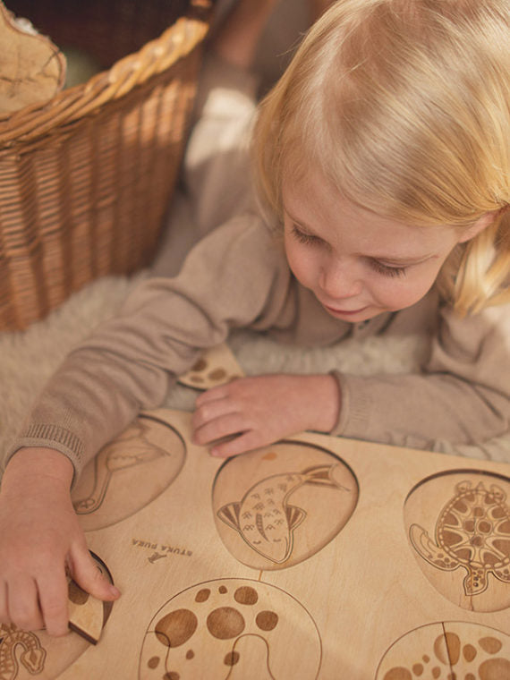 Stuka Puka - Egg On Wooden Puzzle - Stuka Puka - littleyoyo.ca