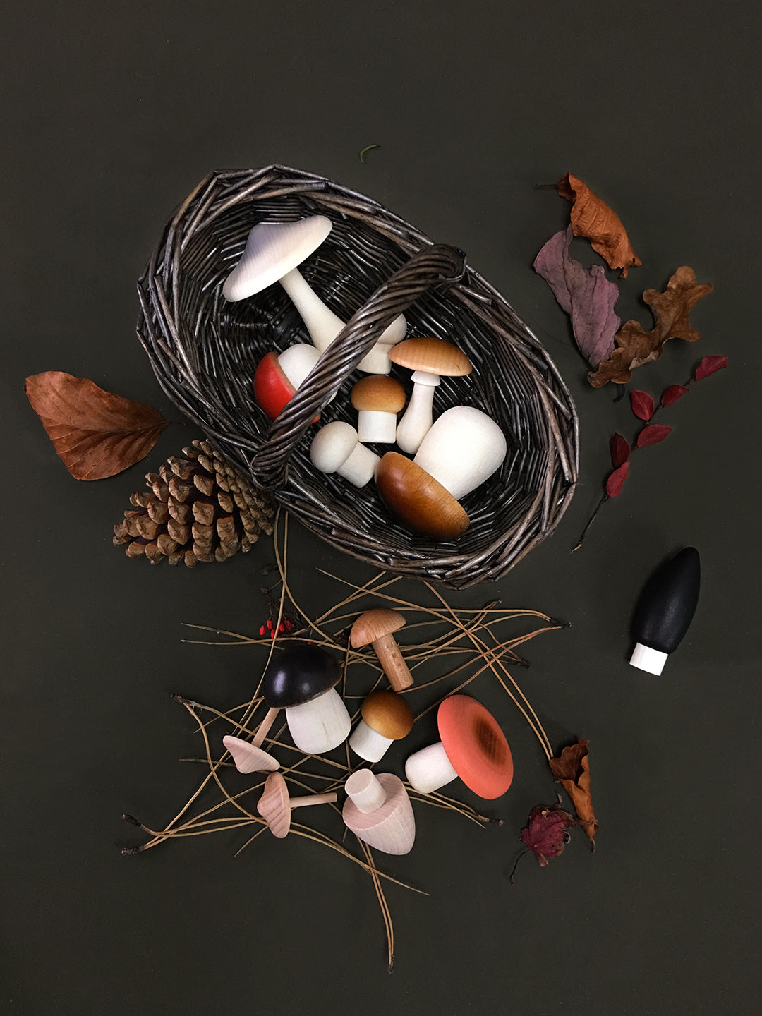 Moon Picnic - Forest Mushrooms Basket - Moon Picnic - littleyoyo.ca