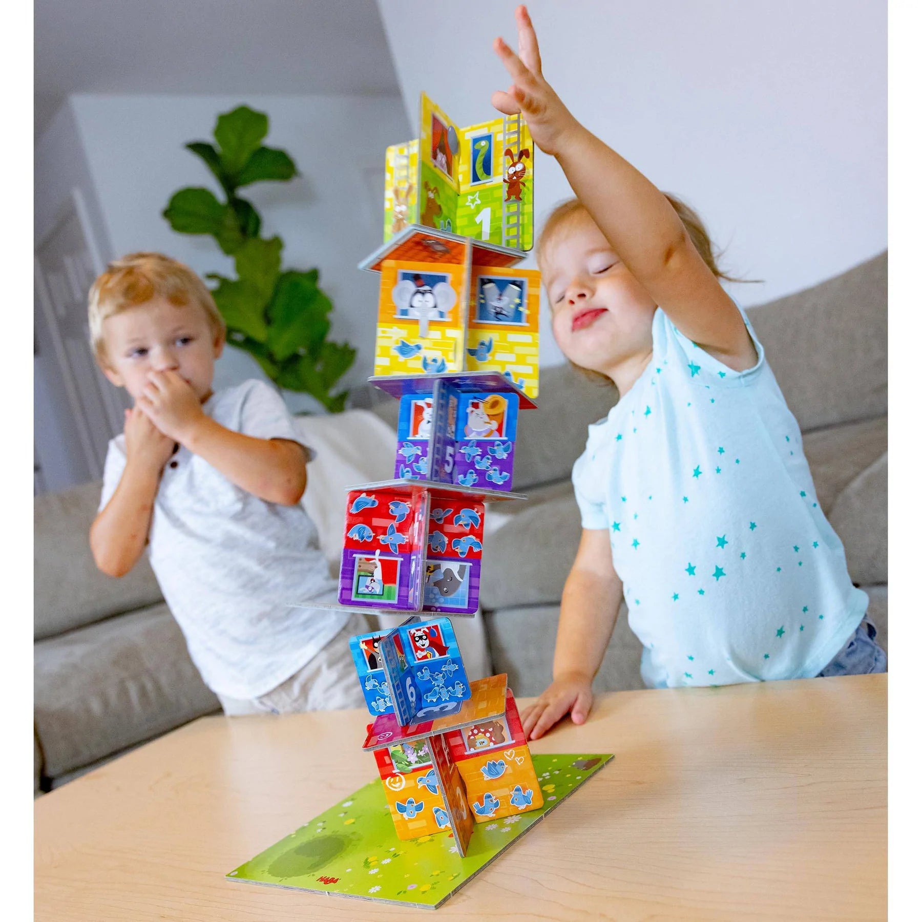 HABA - My Very First Games - Rhino Hero Jr - HABA - littleyoyo.ca