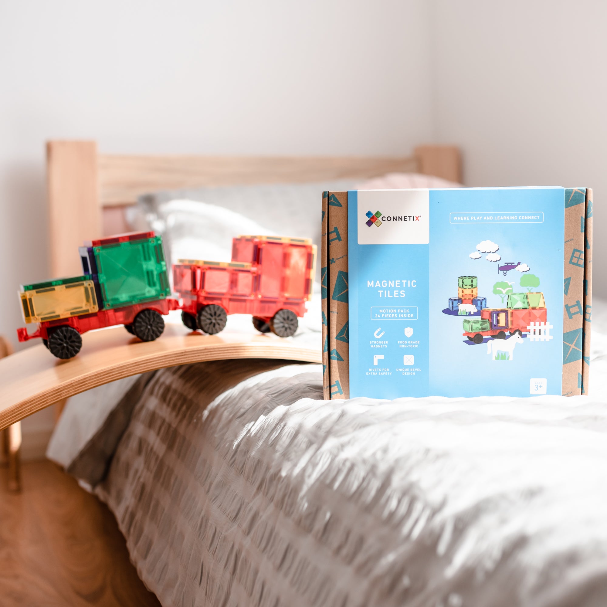 Connetix - Rainbow Motion Pack - 24 Piece Magnetic Tiles - Connetix - littleyoyo.ca
