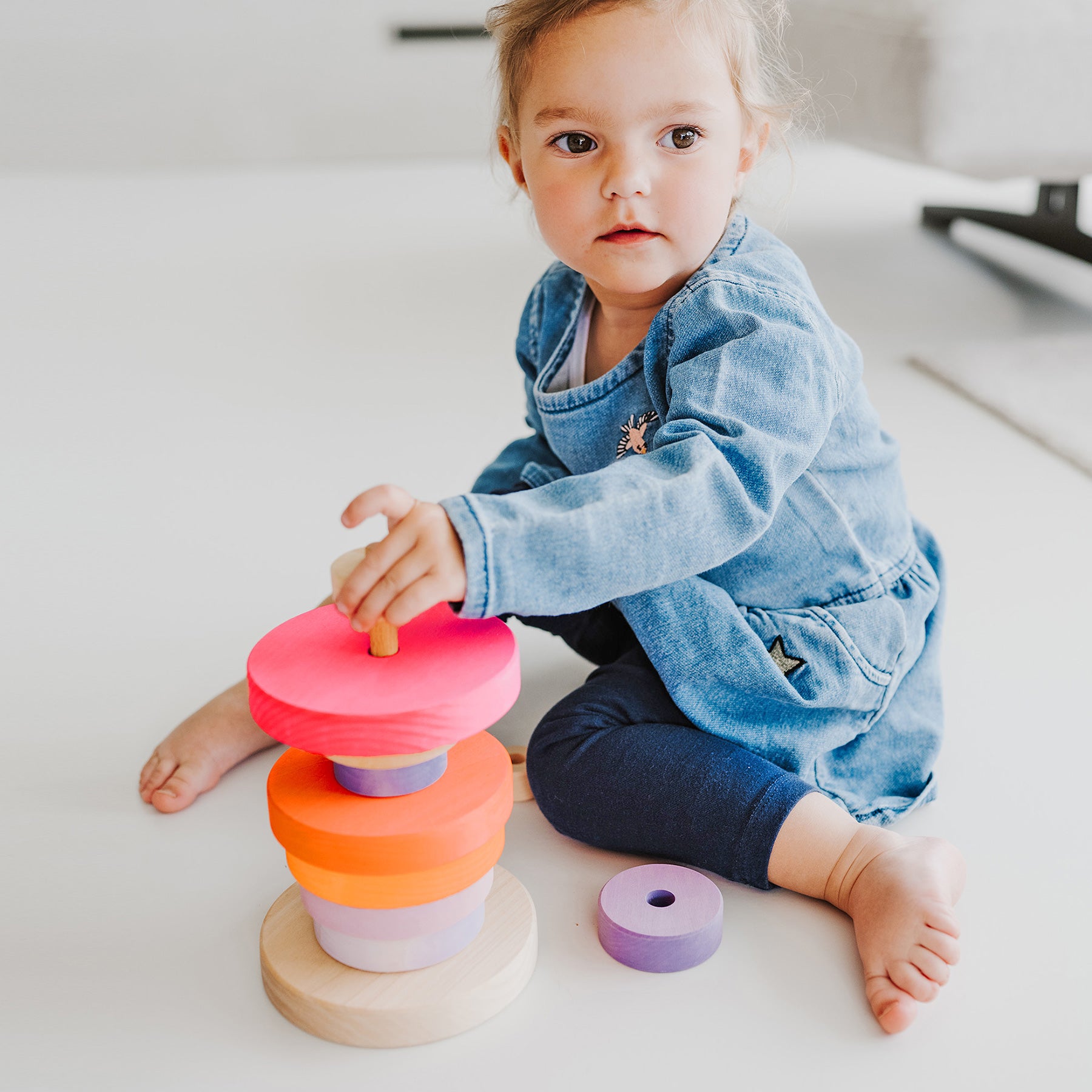 Grimm's - Conical Tower Neon Pink - Grimm's - littleyoyo.ca