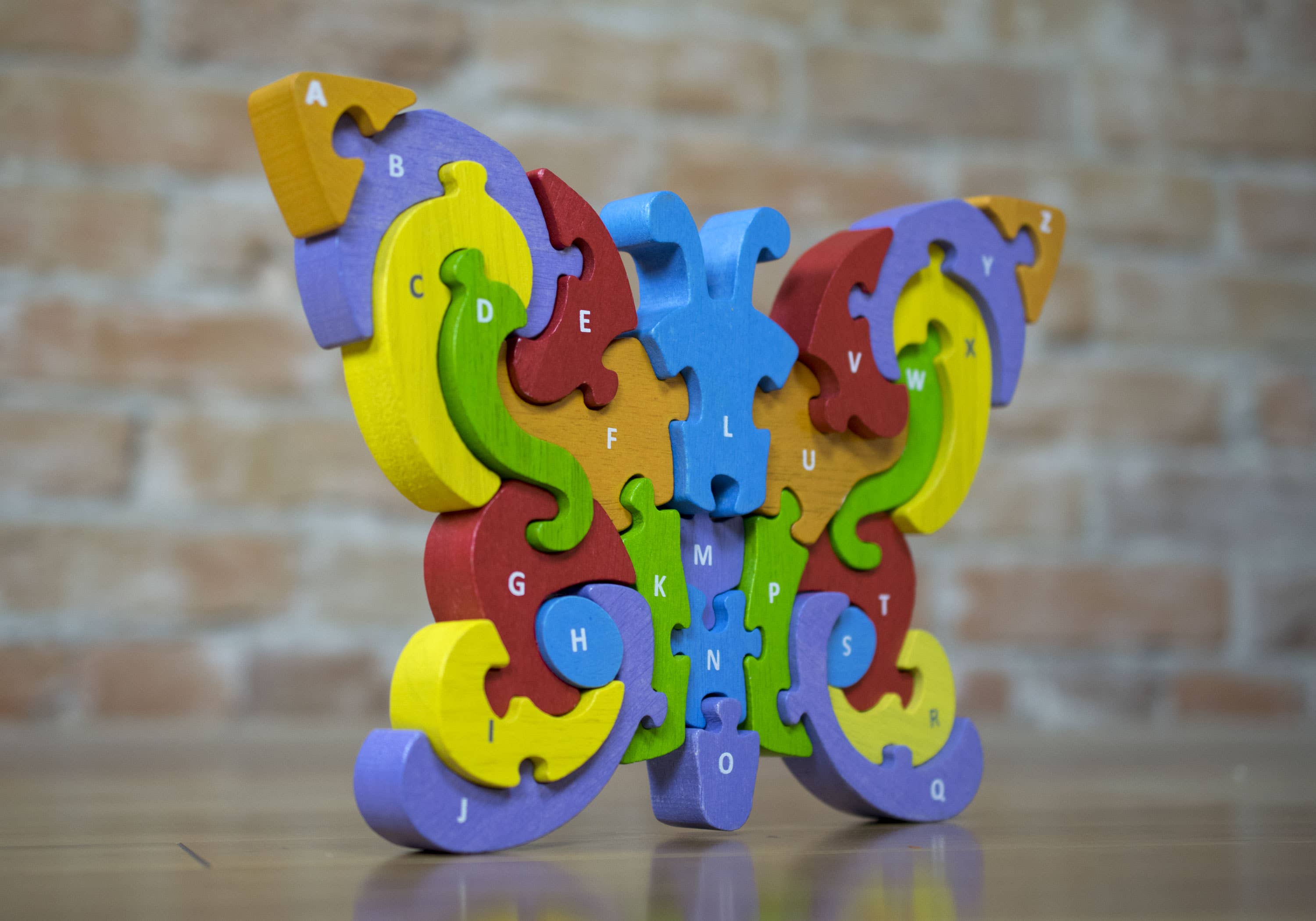 BeginAgain - Butterfly A to Z Puzzle - BeginAgain - littleyoyo.ca