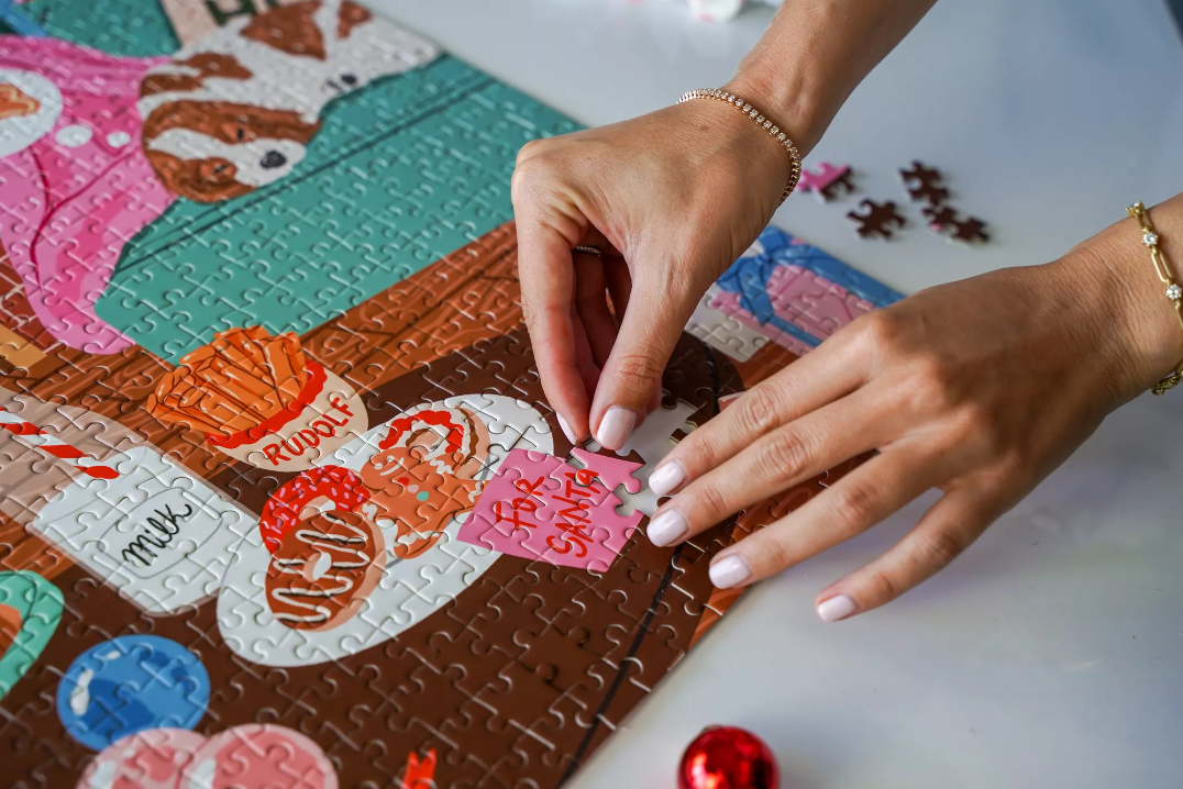 The Eve by Ana Hard - 800pc Puzzle & Glue Kit - JIGGY Puzzles - littleyoyo.ca