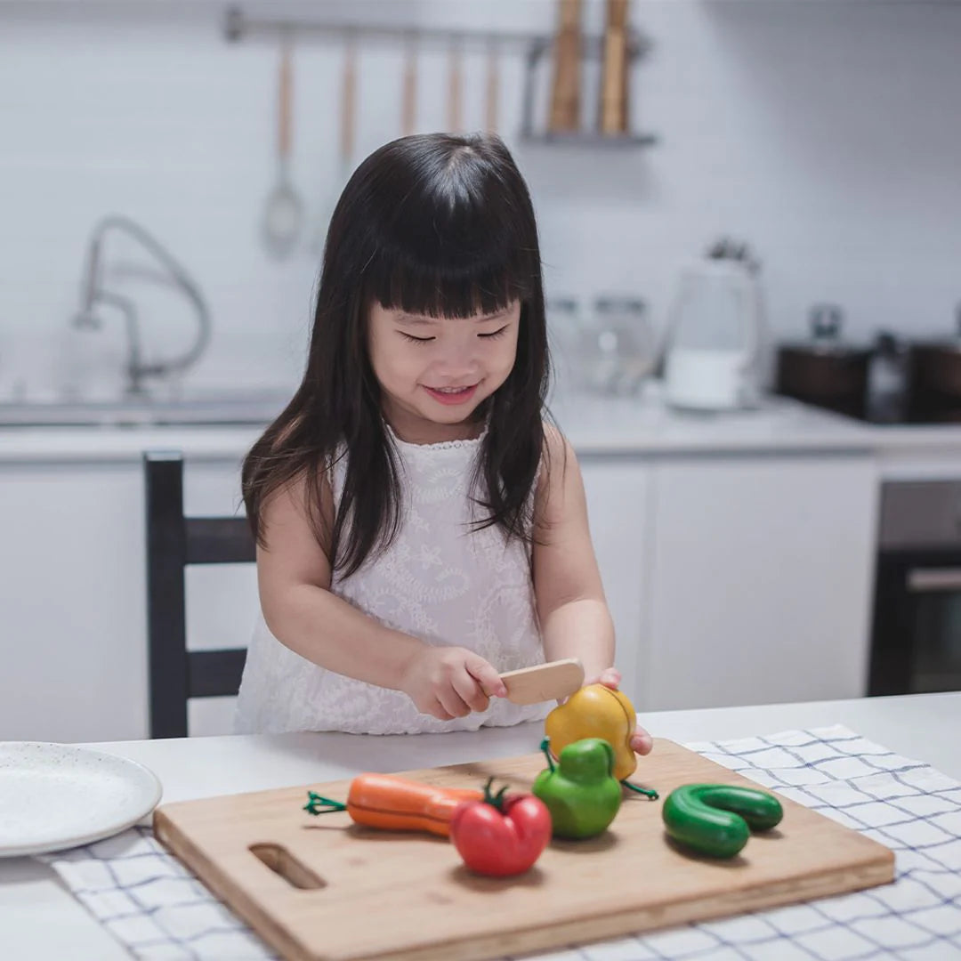 PlanToys - Wonky Fruit & Vegetables - PlanToys - littleyoyo.ca
