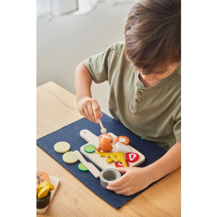 PlanToys - Cheese & Charcuterie Board - PlanToys - littleyoyo.ca