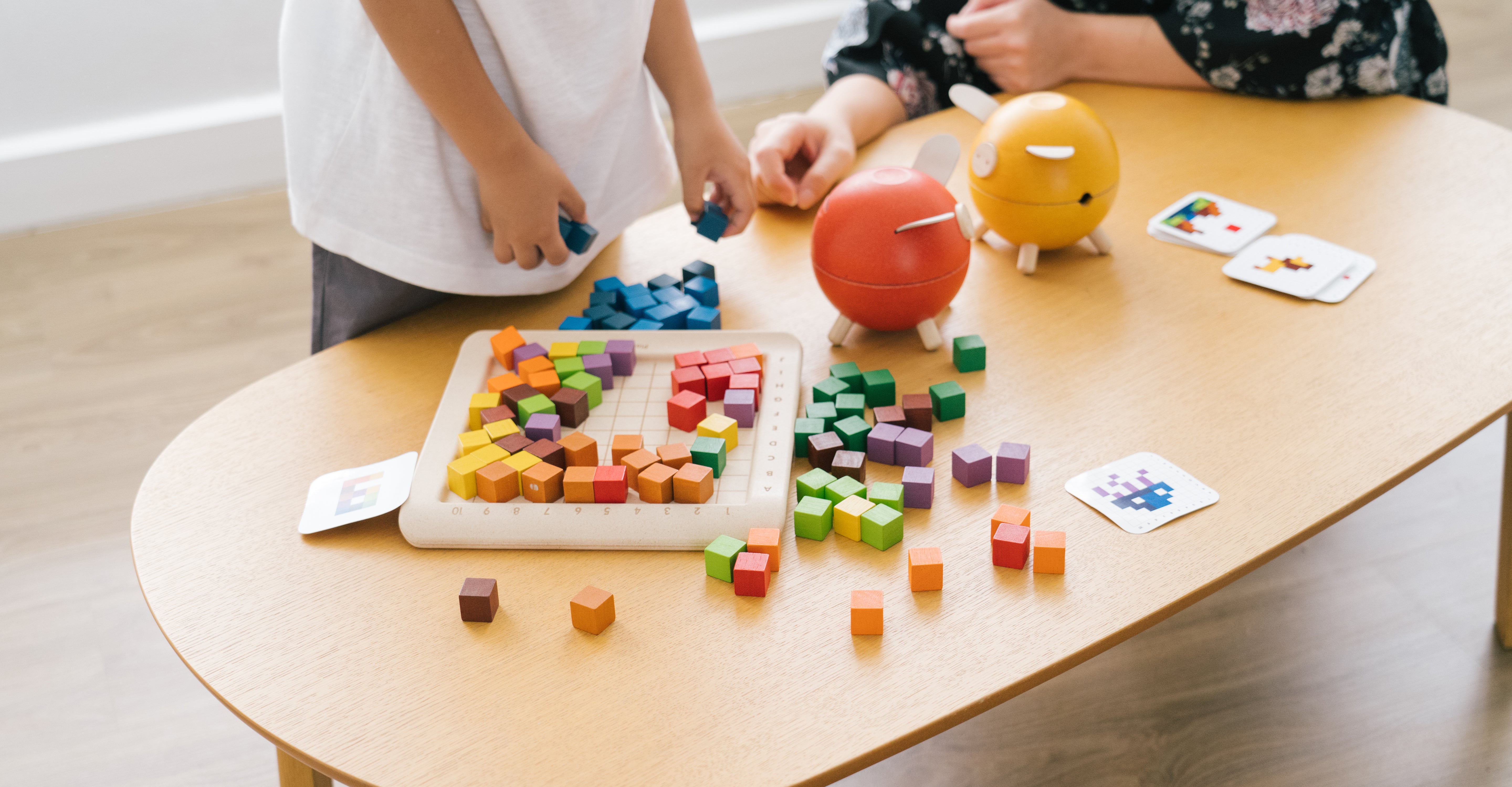 PlanToys - 100 Counting Cubes - Unit Plus - PlanToys - littleyoyo.ca
