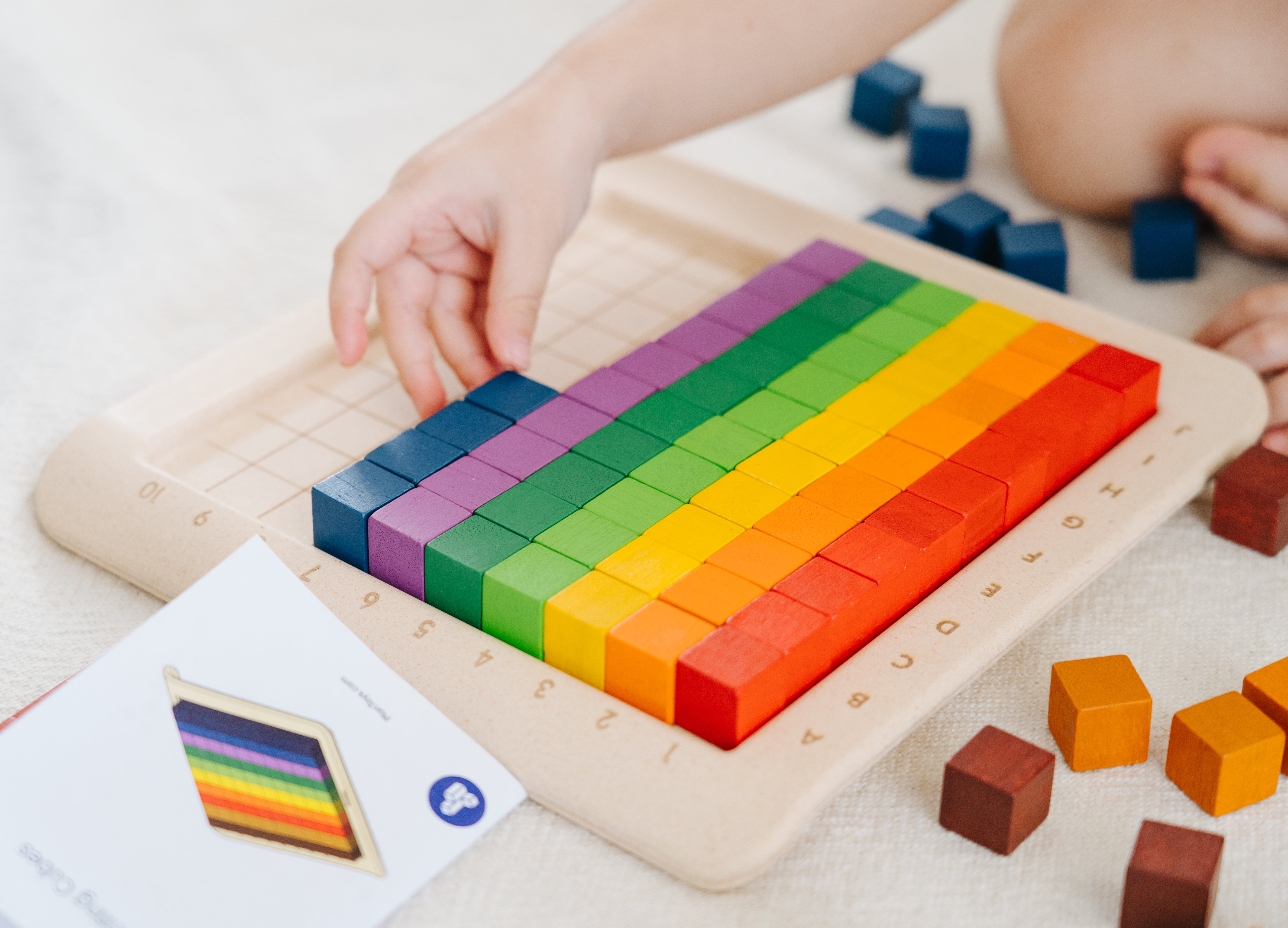 PlanToys - 100 Counting Cubes - Unit Plus - PlanToys - littleyoyo.ca