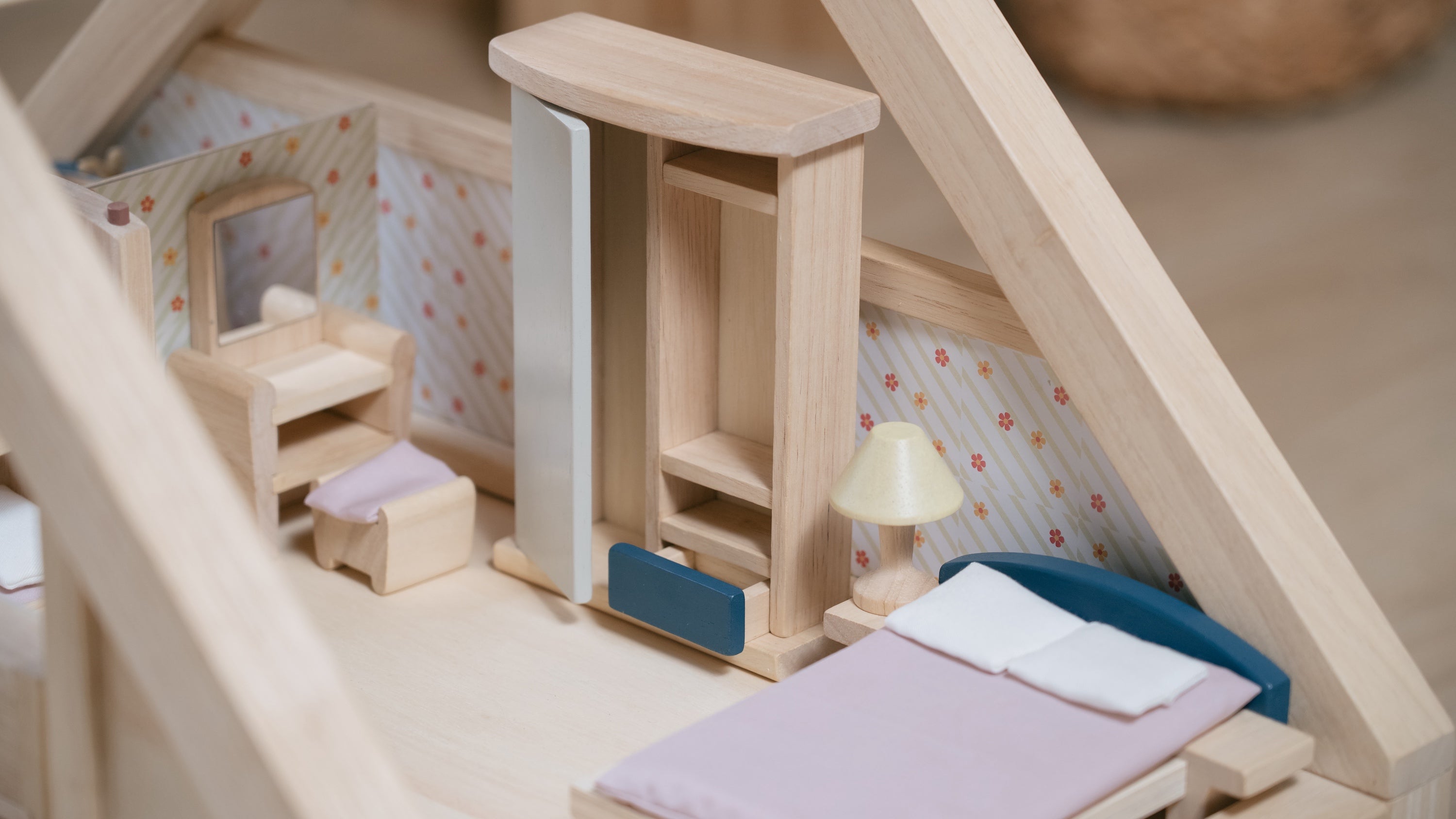 PlanToys - Bedroom - Orchard - PlanToys - littleyoyo.ca