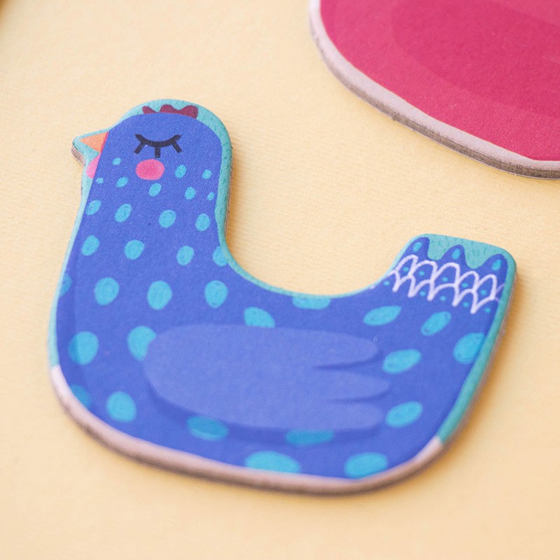 Londji - Cluck, Cluck! The Fox! - Game - Londji - littleyoyo.ca