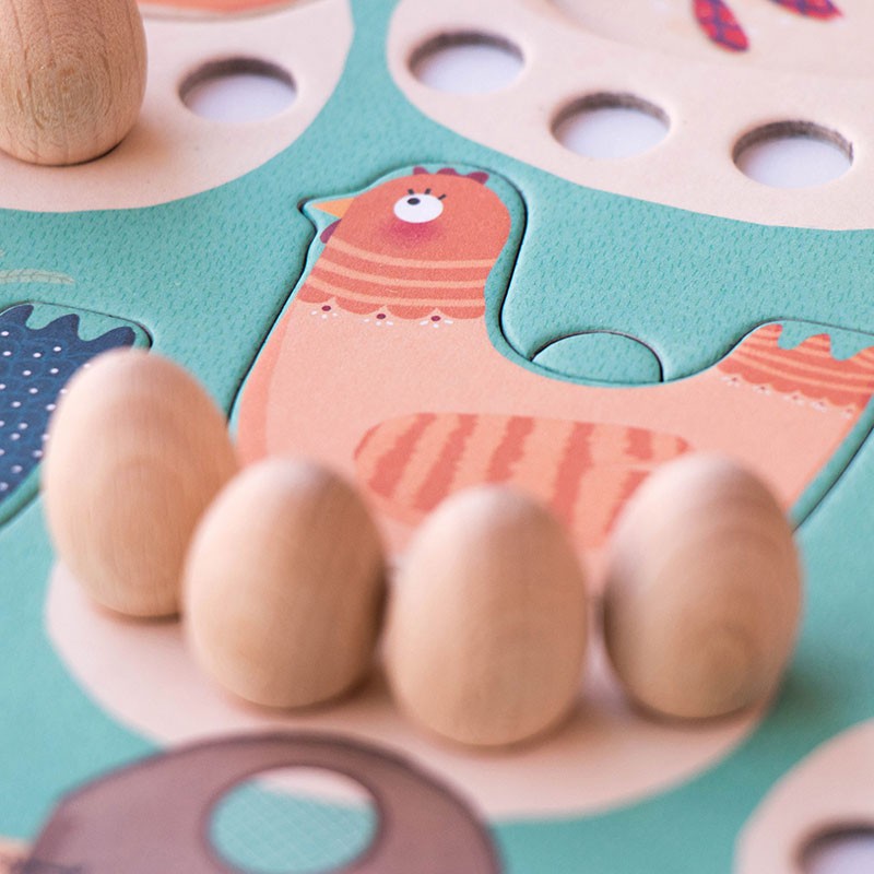 Londji - Cluck, Cluck! The Fox! - Game - Londji - littleyoyo.ca