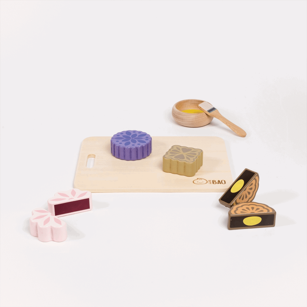 Bitty Bao - Wooden Mooncake Toy