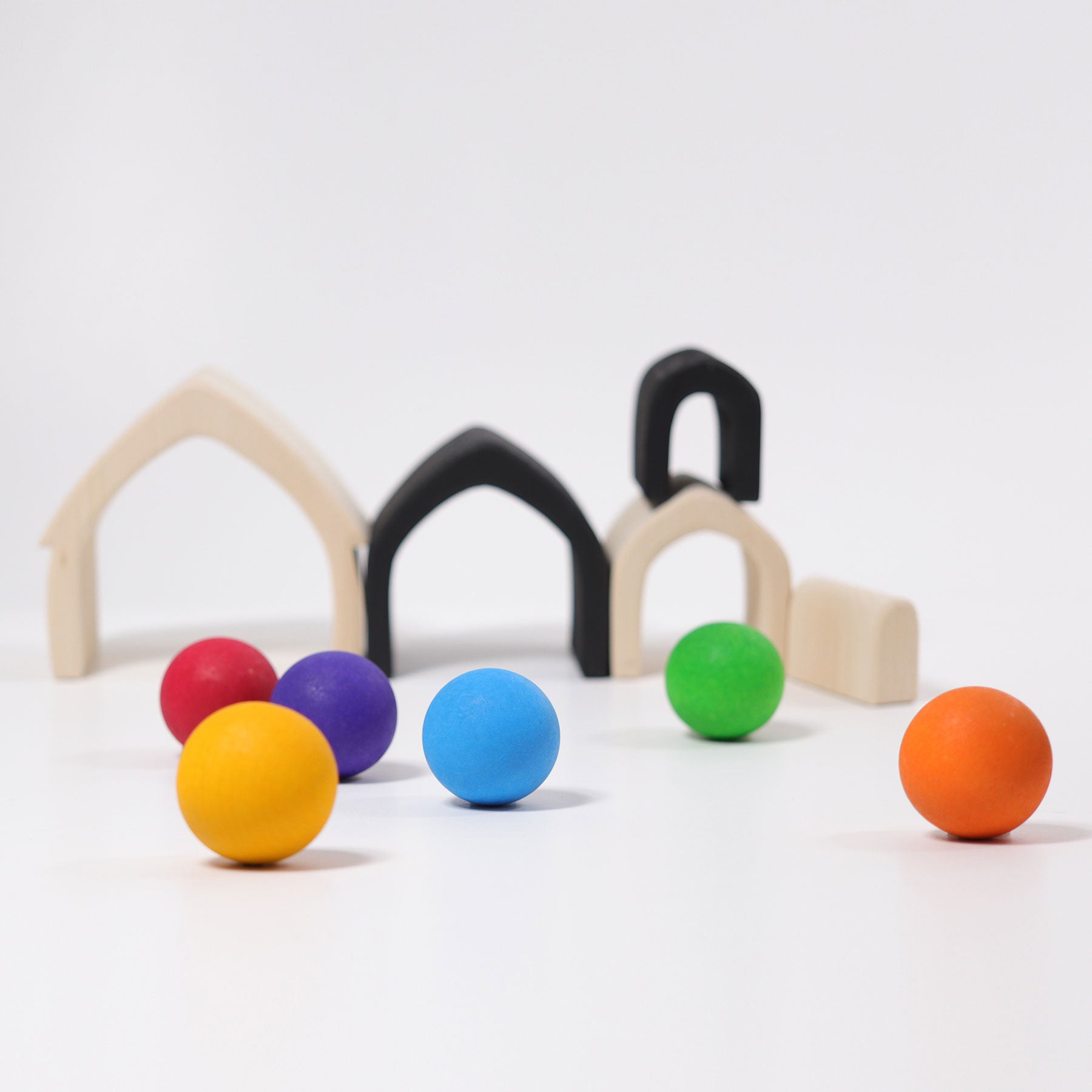 Grimm's - House - Monochrome - Grimm's - littleyoyo.ca