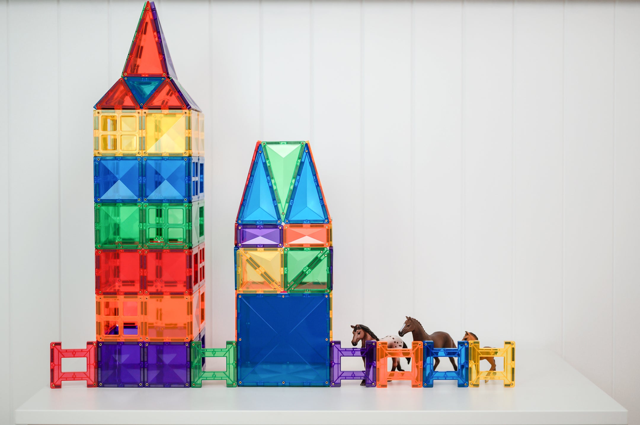 Connetix - 102 Piece Rainbow Creative Pack Magnetic Tiles
