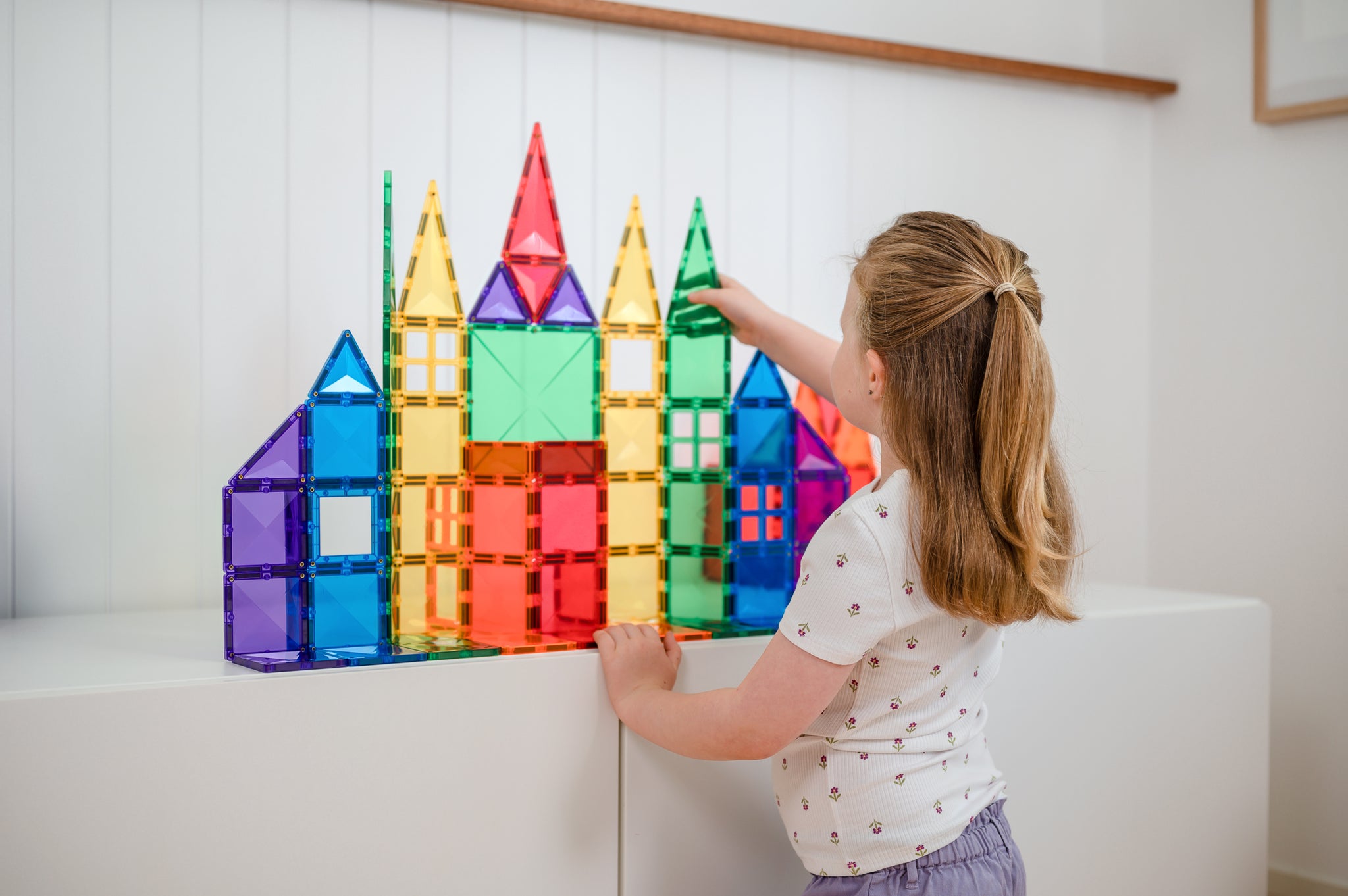 Connetix - 102 Piece Rainbow Creative Pack Magnetic Tiles