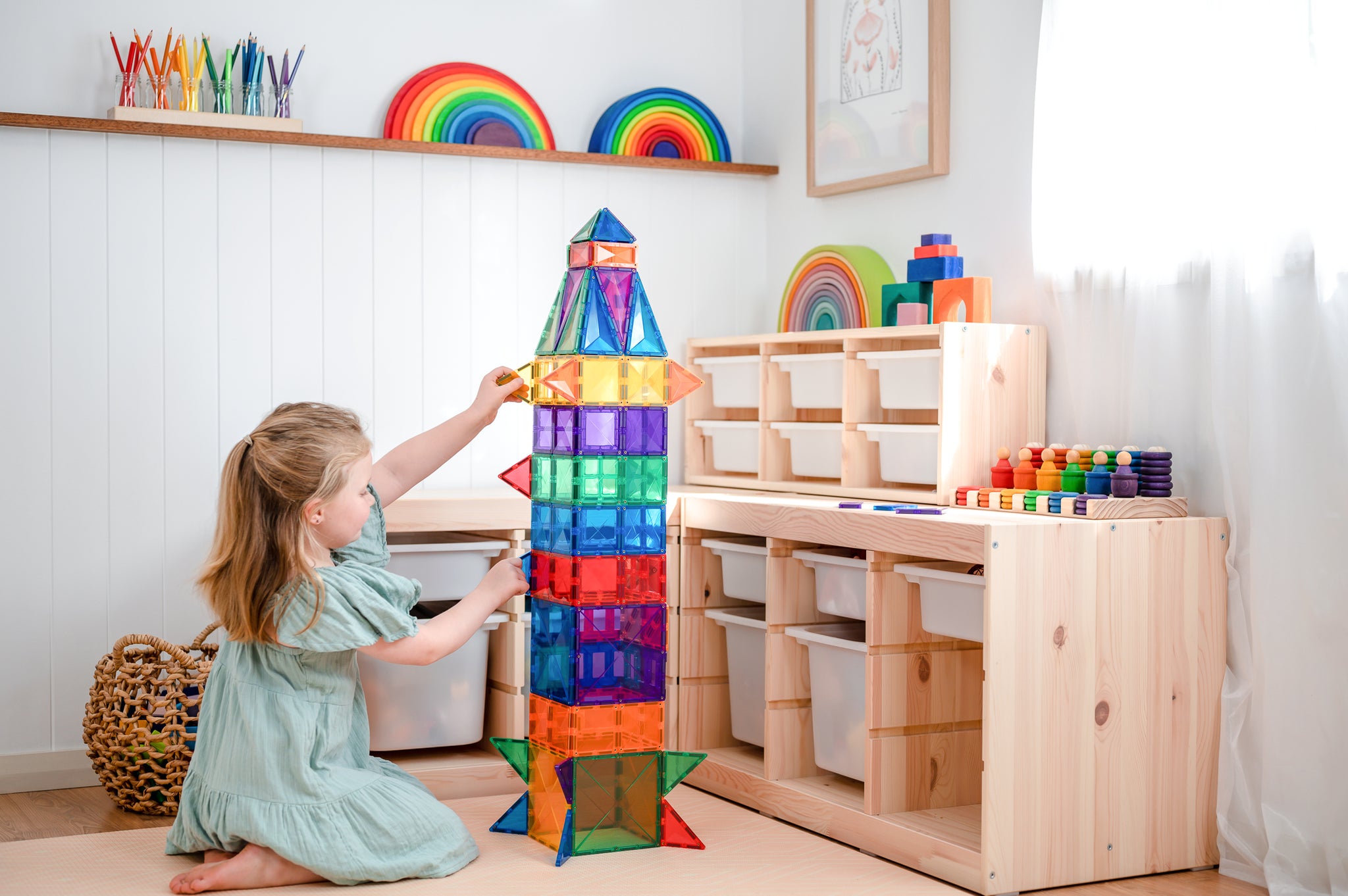 Connetix - 102 Piece Rainbow Creative Pack Magnetic Tiles