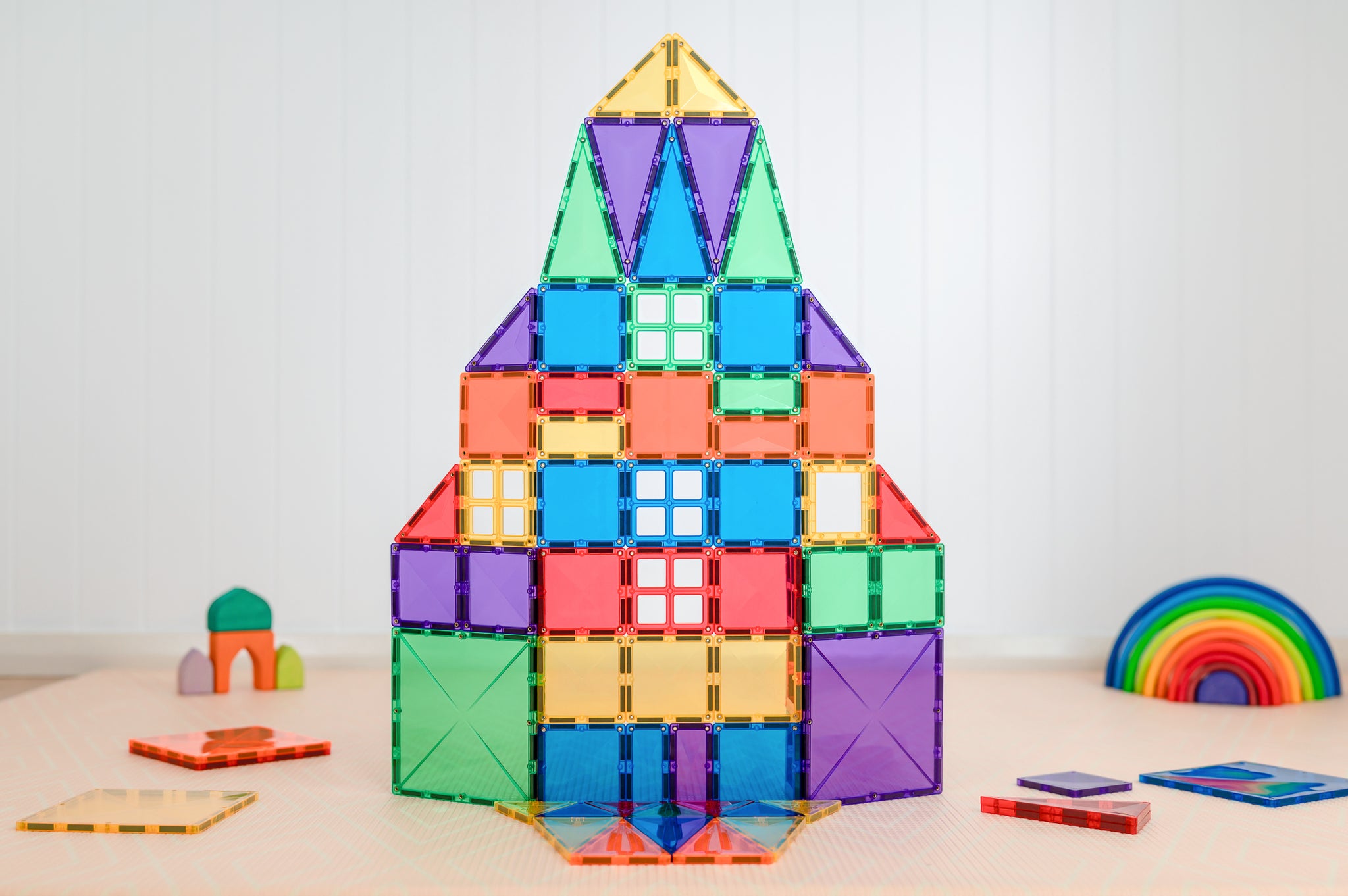 Connetix - 102 Piece Rainbow Creative Pack Magnetic Tiles