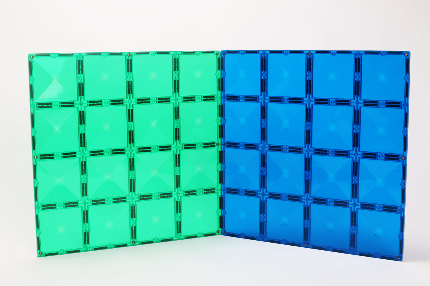 Connetix - 2 Piece Base Plate Rainbow Pack Magnetic Tiles
