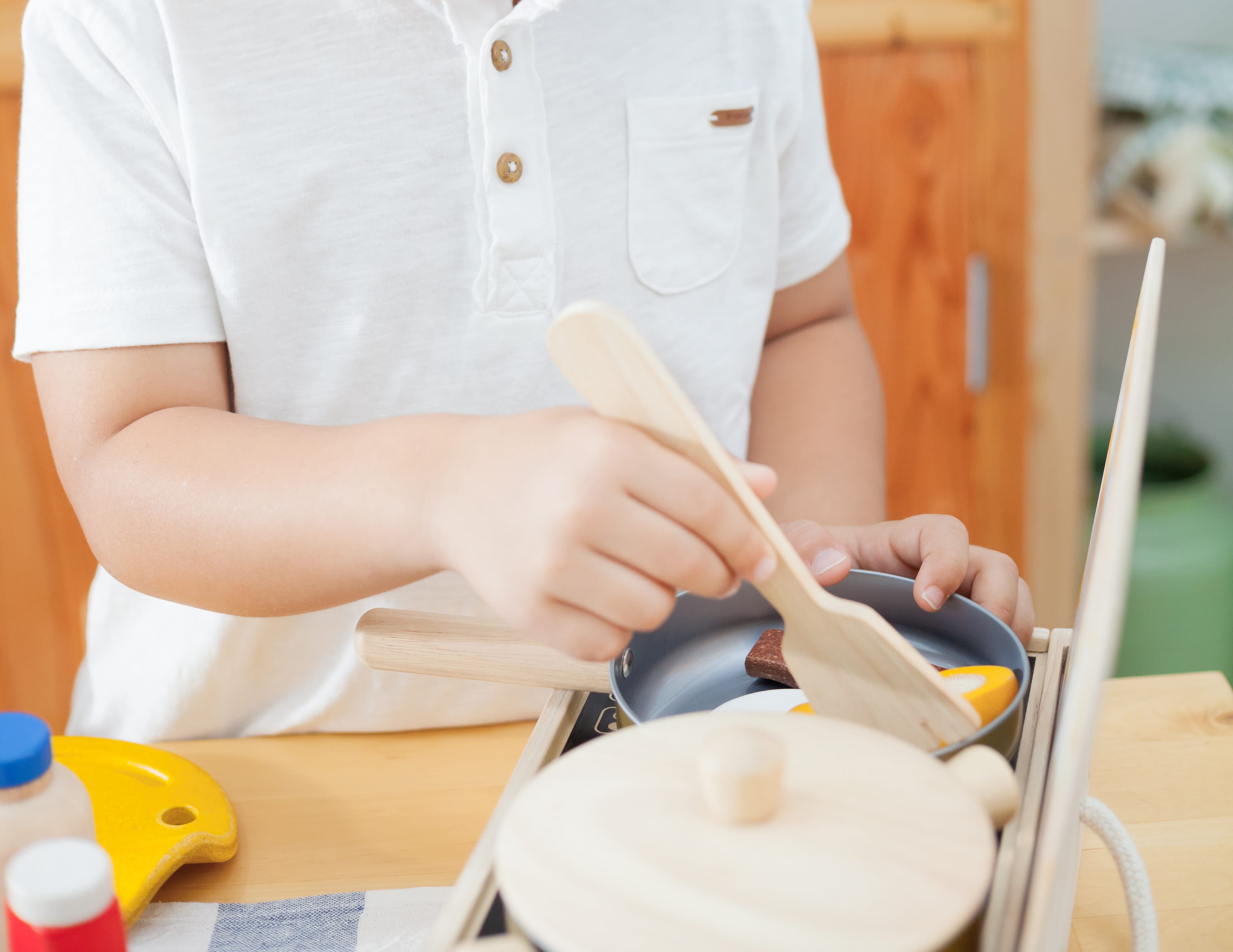 PlanToys - Cooking Utensils - PlanToys - littleyoyo.ca