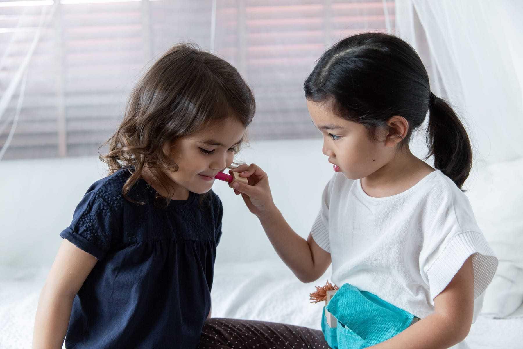 PlanToys - Makeup Set - PlanToys - littleyoyo.ca