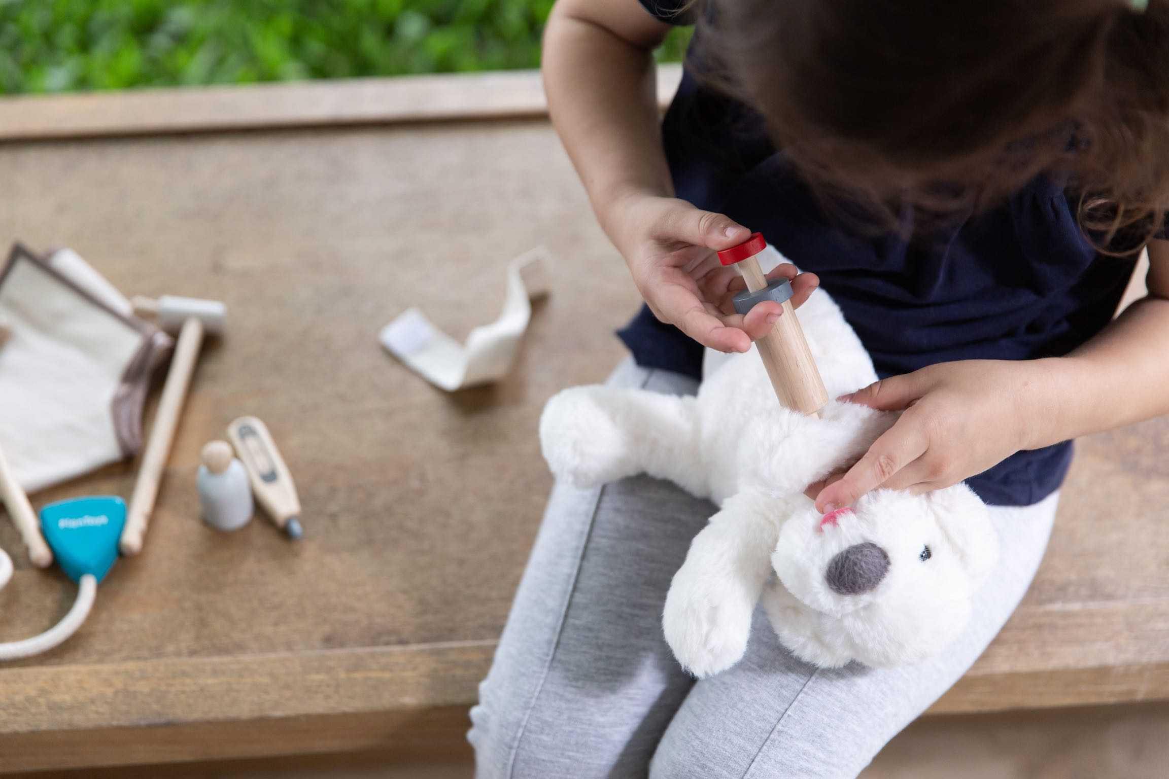 PlanToys - Vet Set - PlanToys - littleyoyo.ca