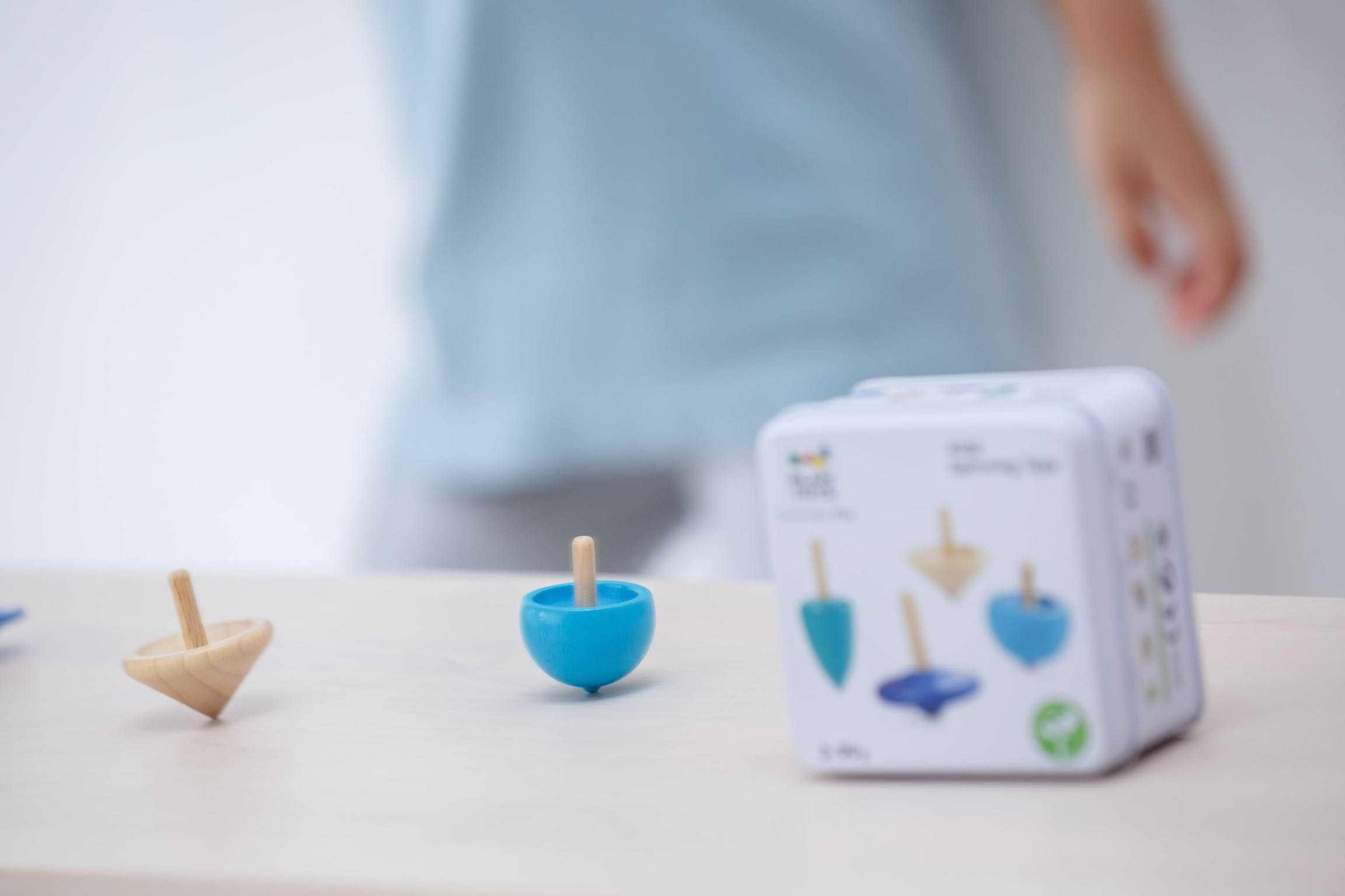 PlanToys - Spinning Tops - PlanToys - littleyoyo.ca