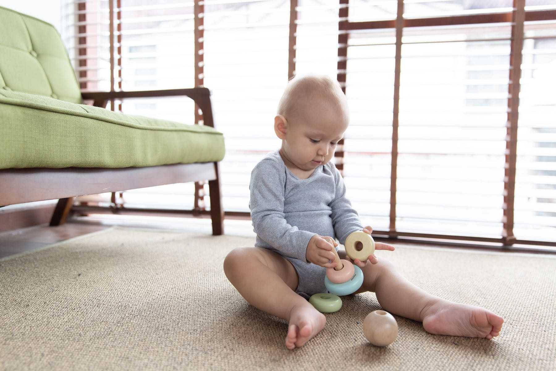 PlanToys - First Stacking Ring - PlanToys - littleyoyo.ca
