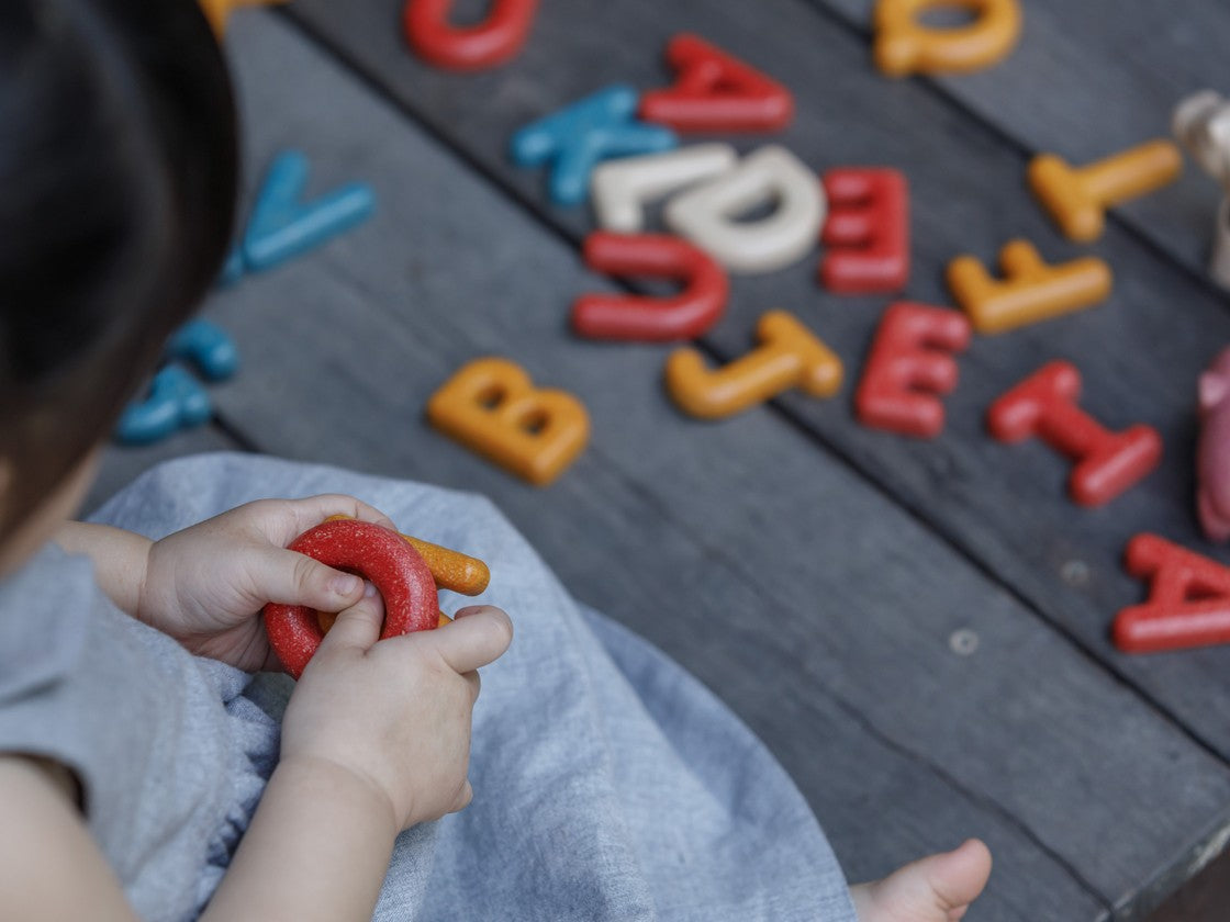 PlanToys - Upper Case Alphabet - PlanToys - littleyoyo.ca
